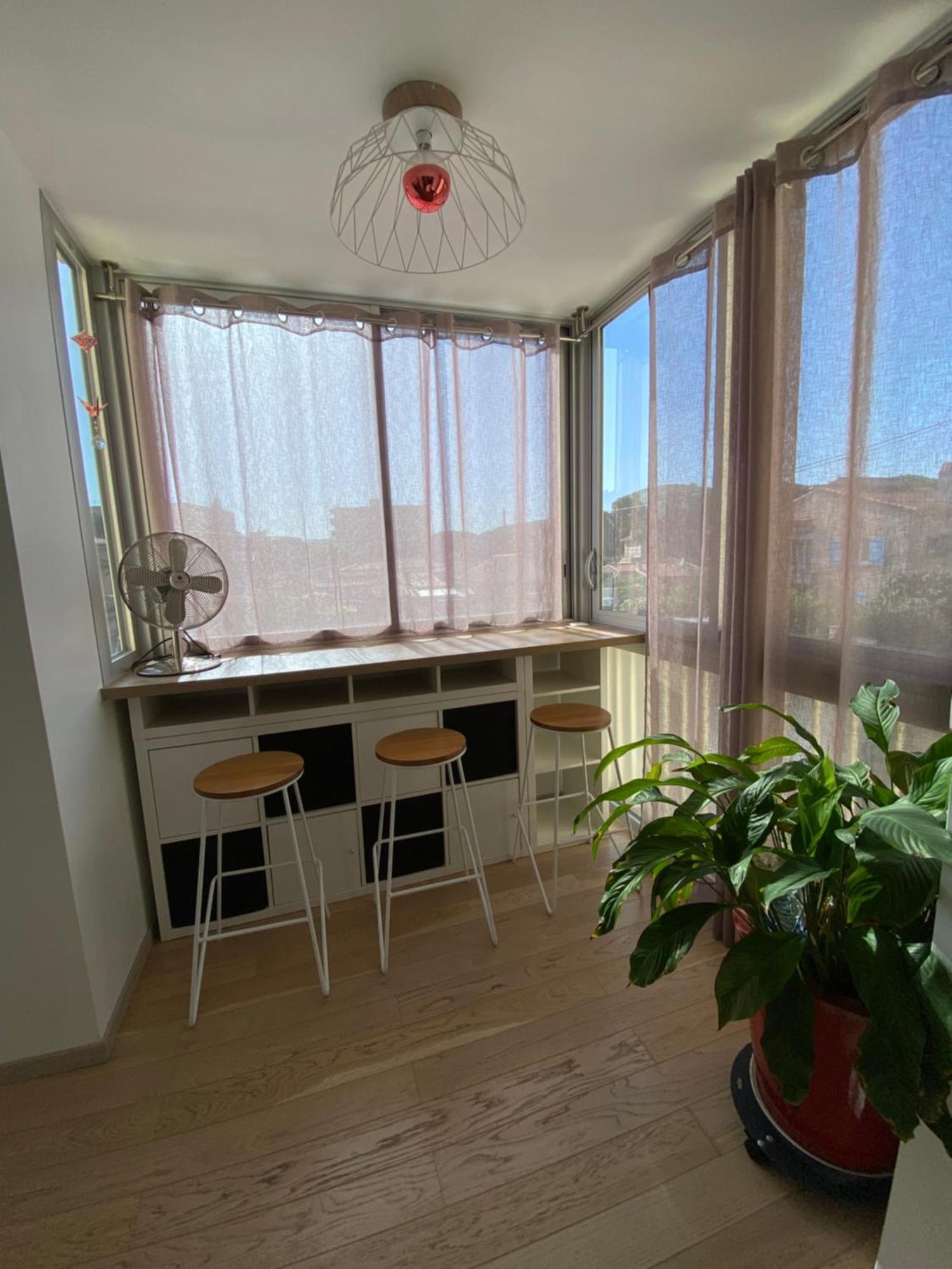 Chez Virginie : Lumineux Au Calme. Apartment Frejus